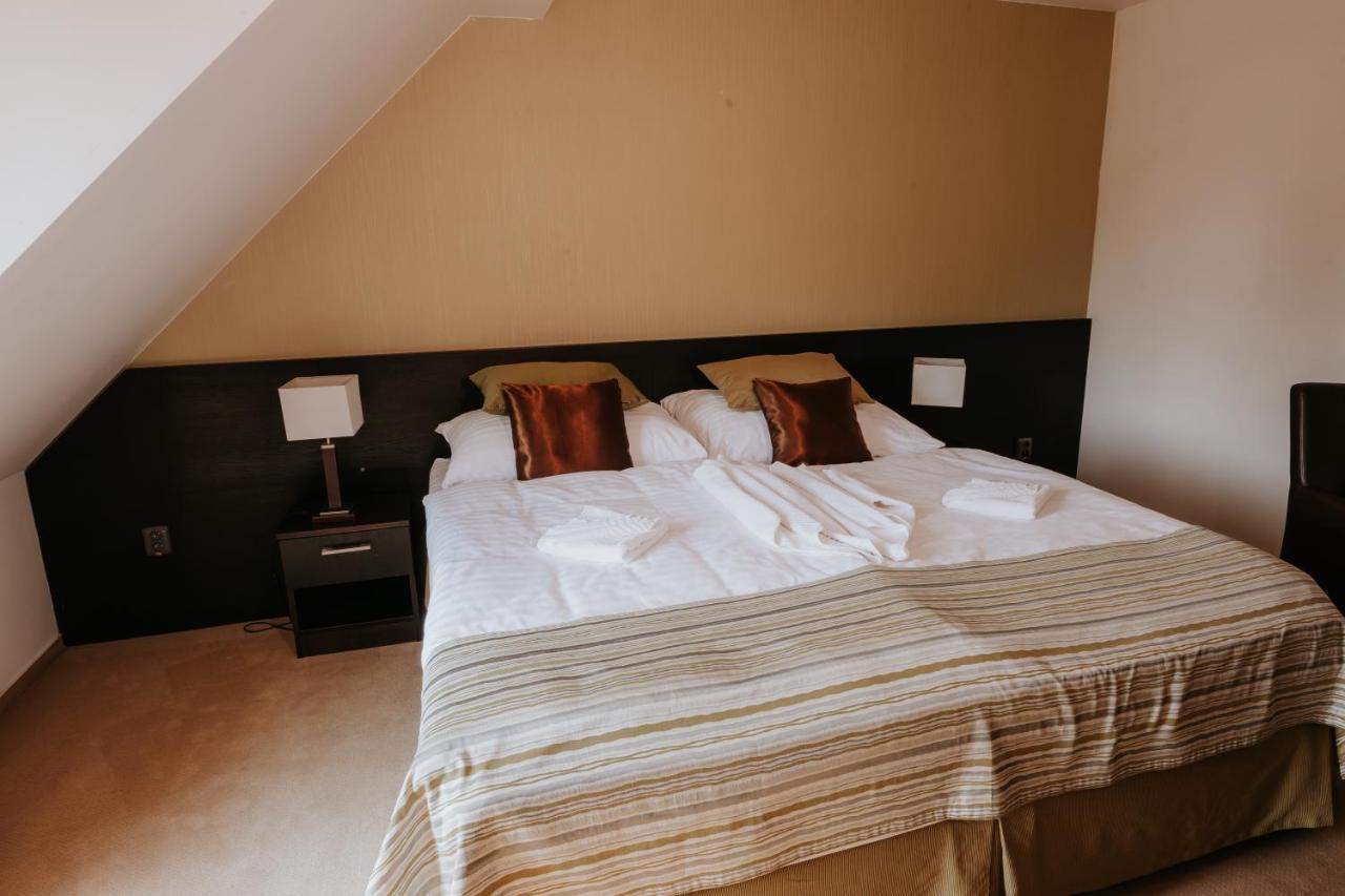 Hotel Bonaparte Košice Eksteriør bilde